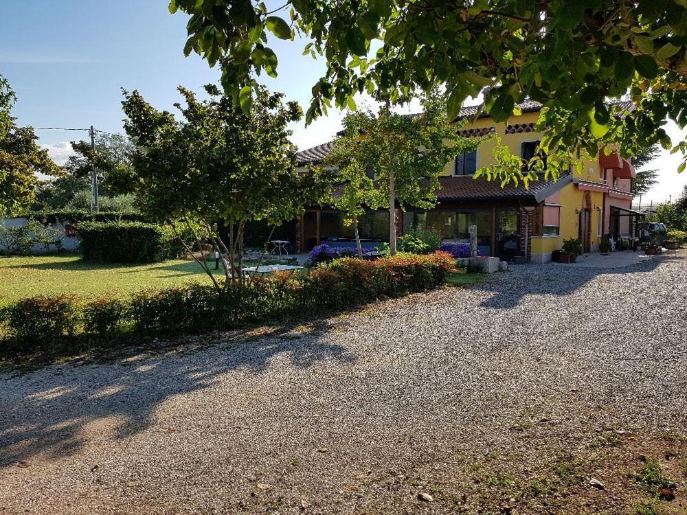 Agriturismo Fior Di Maggio Pescantina Exterior foto